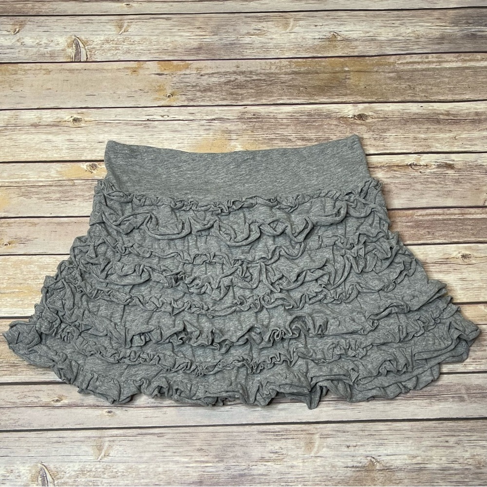 Flirtitude Heather Gray Ruffle Mini Skirt Size M Medium (Juniors)